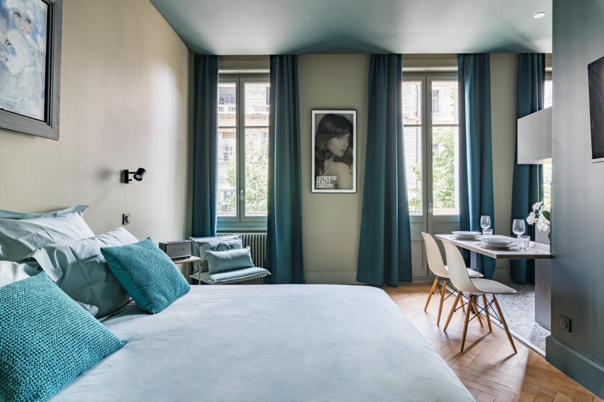 Beige Hospitalite - Bella -hypercentre - Luxe Apartment